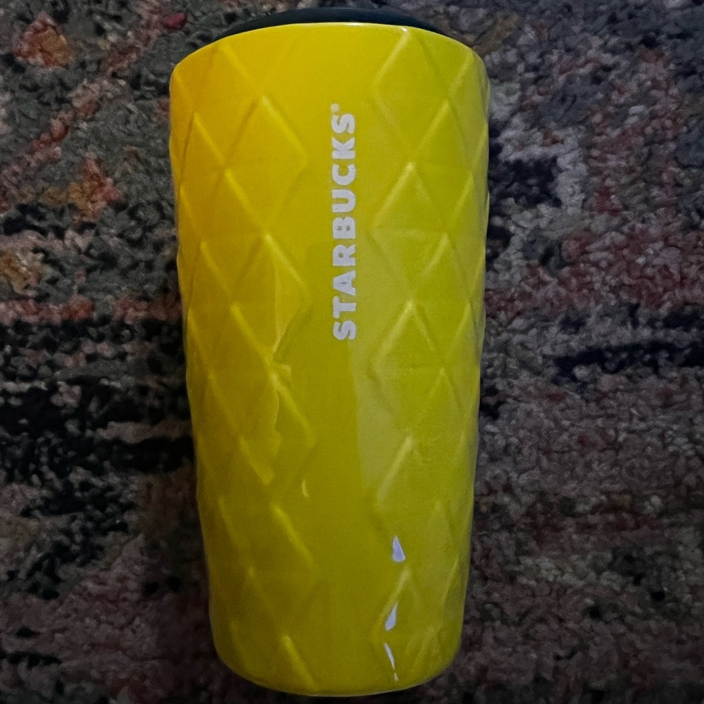 Starbucks Vibrant Yellow Pineapple Textured Hawaii Tumbler HALI
